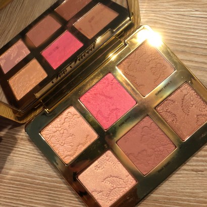 Natural Face de Too Faced So'Make Up