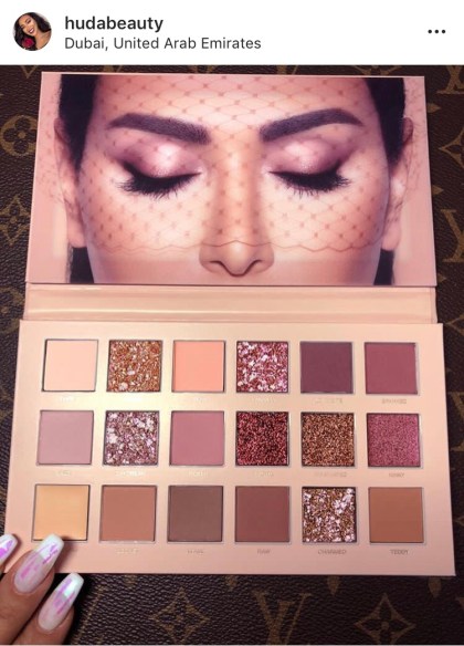Huda Beauty Nude Palette